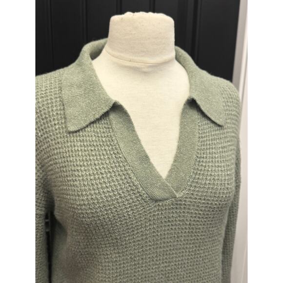 Pink Rose Sage Green Waffle Knit Sweater Top Collar Size Small - Picture 2 of 9